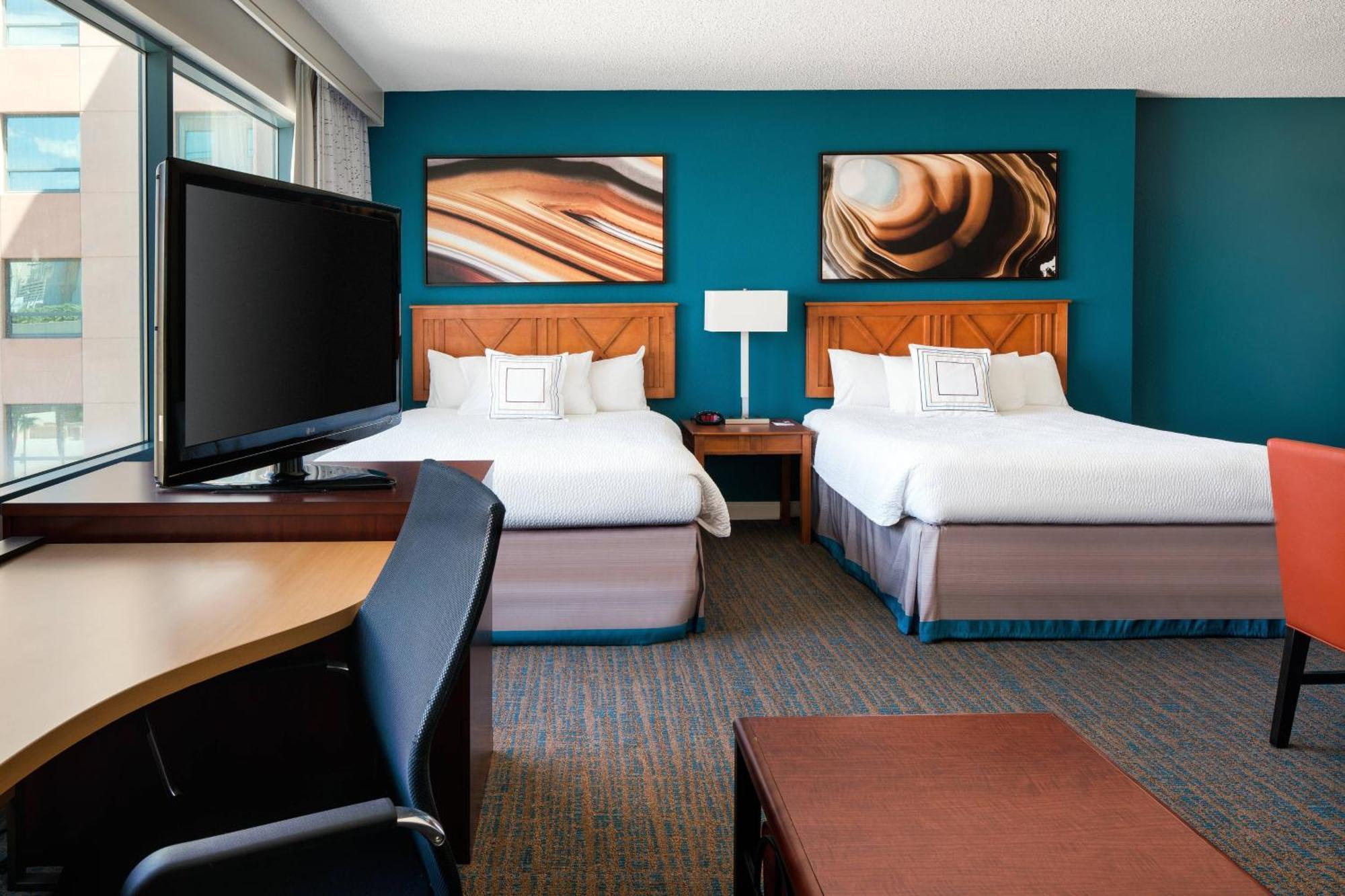 Residence Inn By Marriott Las Vegas Hughes Center Экстерьер фото